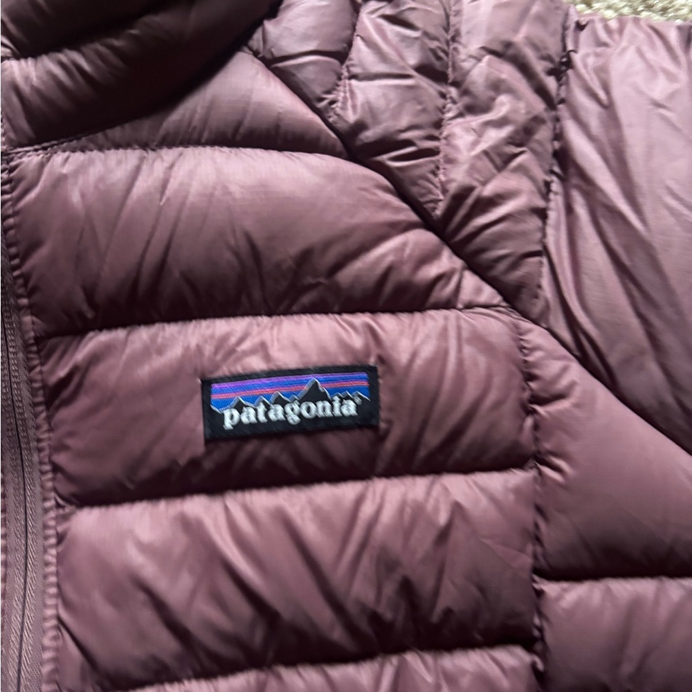 Patagonia Women’s Down Sweater Jacket Coat  Purple Size XS - Picture 2 of 6